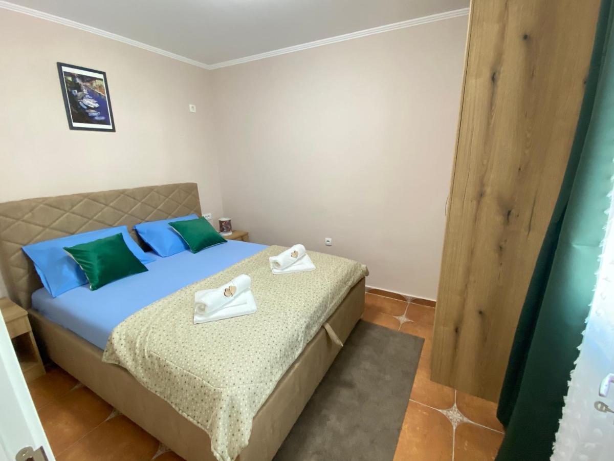 Aquata Apartments Tivat Exterior foto