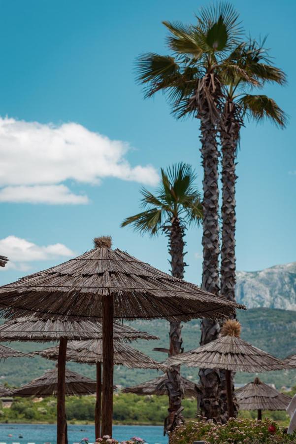 Aquata Apartments Tivat Exterior foto